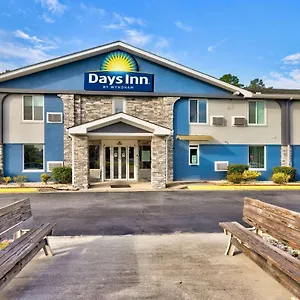 Days By Wyndham Gateway I-95 Savannah