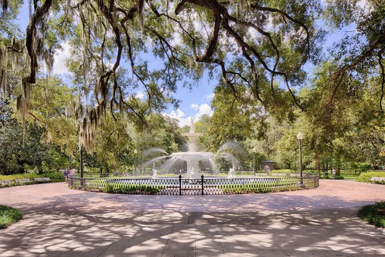 Savannah Sunny Villa