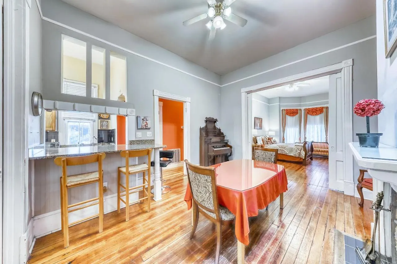 Savannah Sunny Villa Holiday home